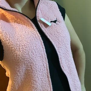 Vs pink vest